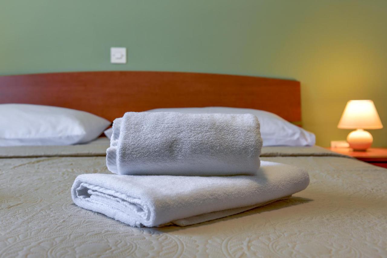 Olive Maris Apartment Петркане Екстериор снимка