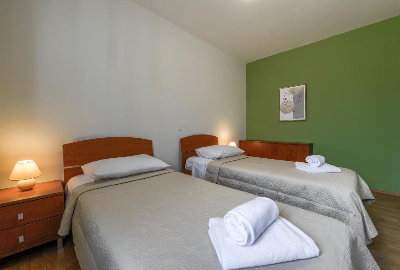 Olive Maris Apartment Петркане Екстериор снимка