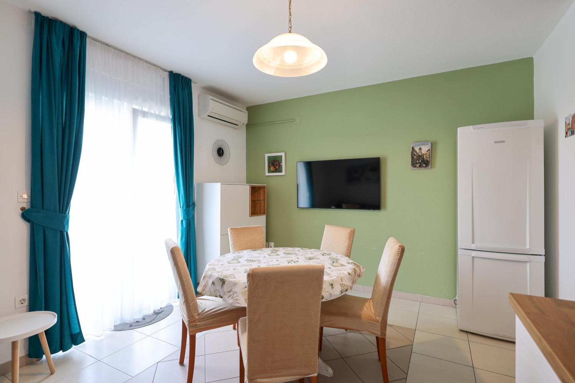 Olive Maris Apartment Петркане Екстериор снимка